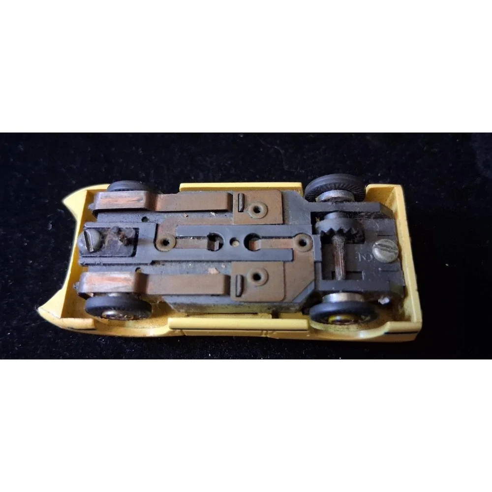 Vintage 1970s Aurora Thunder Jet Ford J-Car Ho Scale Slot Car